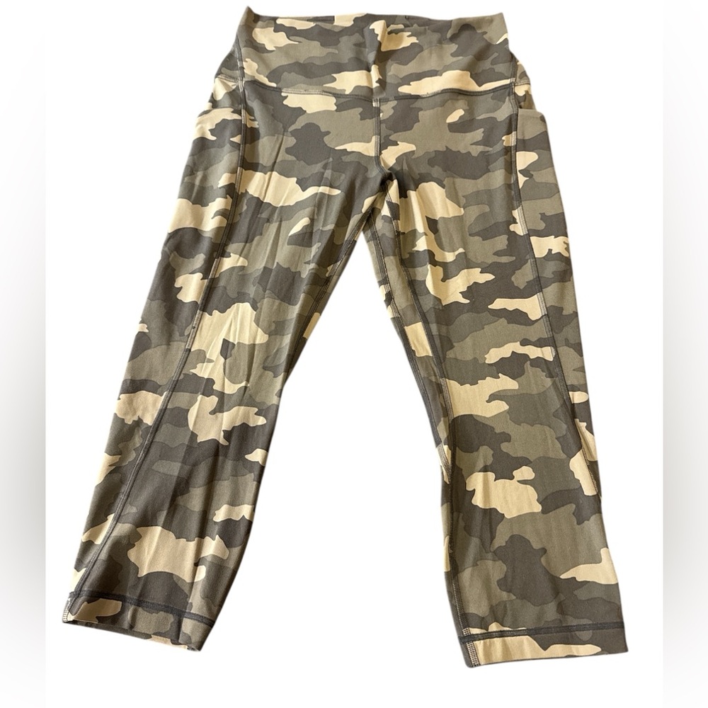 LULULEMON ALIGN HIGH RISE CAMO PRINT LEGGINGS W/POCKETS NWOT